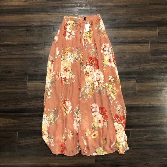 Windsor Floral Chiffon Skirt - Picture 1 of 3